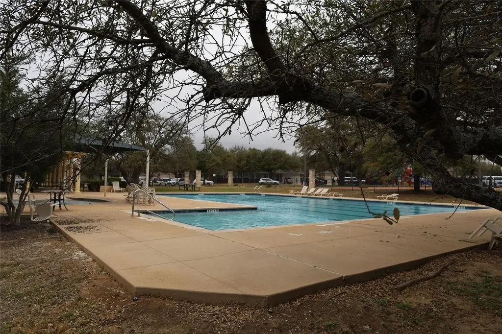 3744 Top Rock Lane Round Rock TX 78681