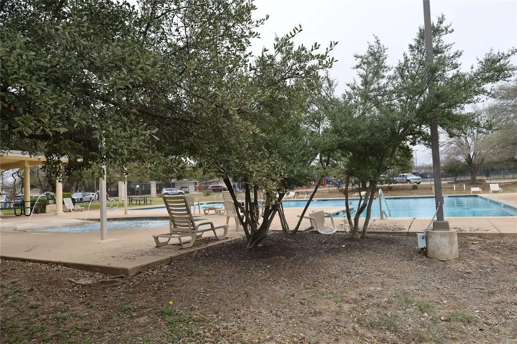 3744 Top Rock Lane Round Rock TX 78681