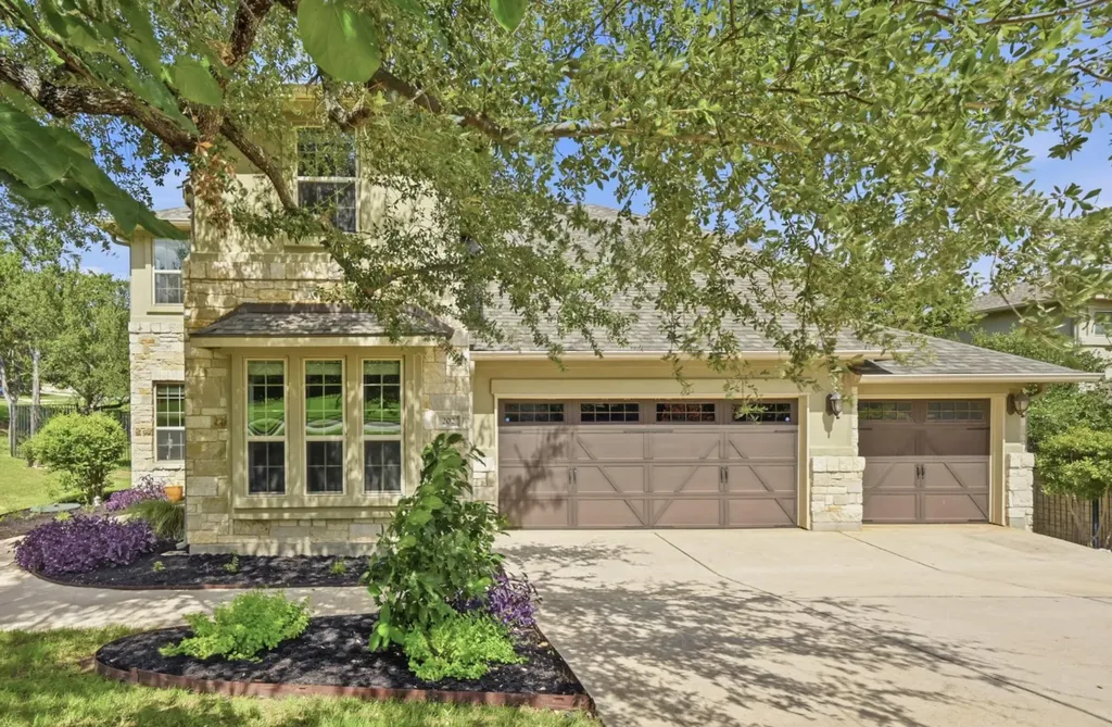 202 Duffy Lane Austin TX 78738
