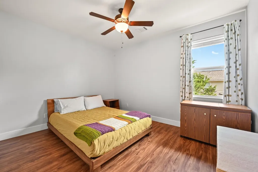 202 Duffy Lane Austin TX 78738