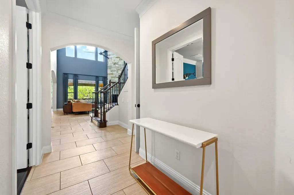 202 Duffy Lane Austin TX 78738