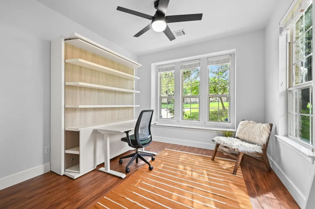 202 Duffy Lane Austin TX 78738