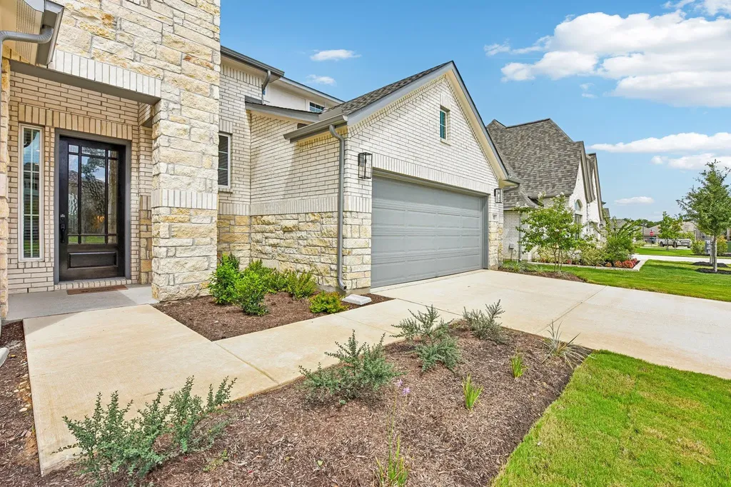 162 Lily Pad Lane Kyle TX 78640