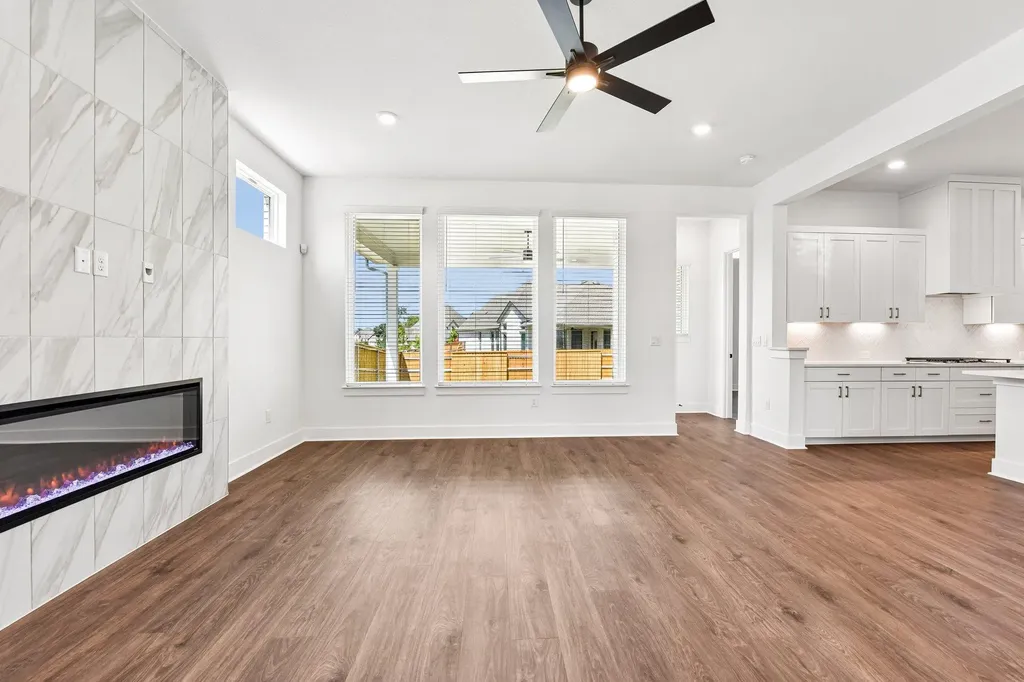 162 Lily Pad Lane Kyle TX 78640