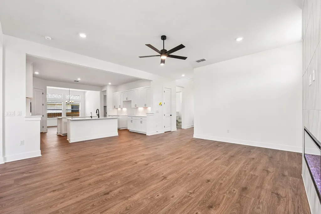 162 Lily Pad Lane Kyle TX 78640