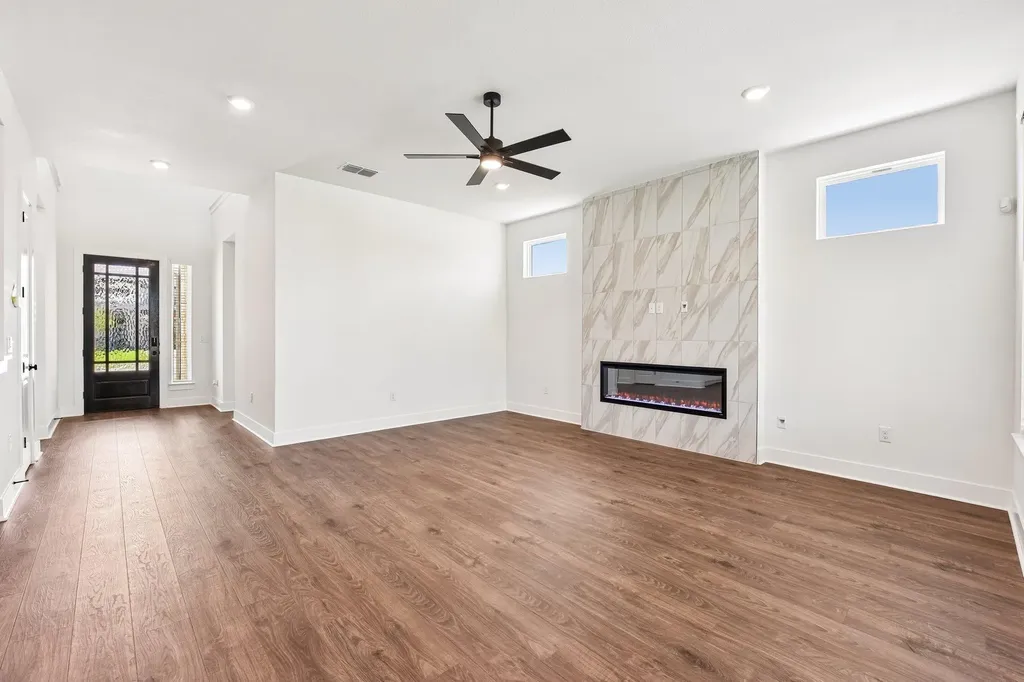 162 Lily Pad Lane Kyle TX 78640