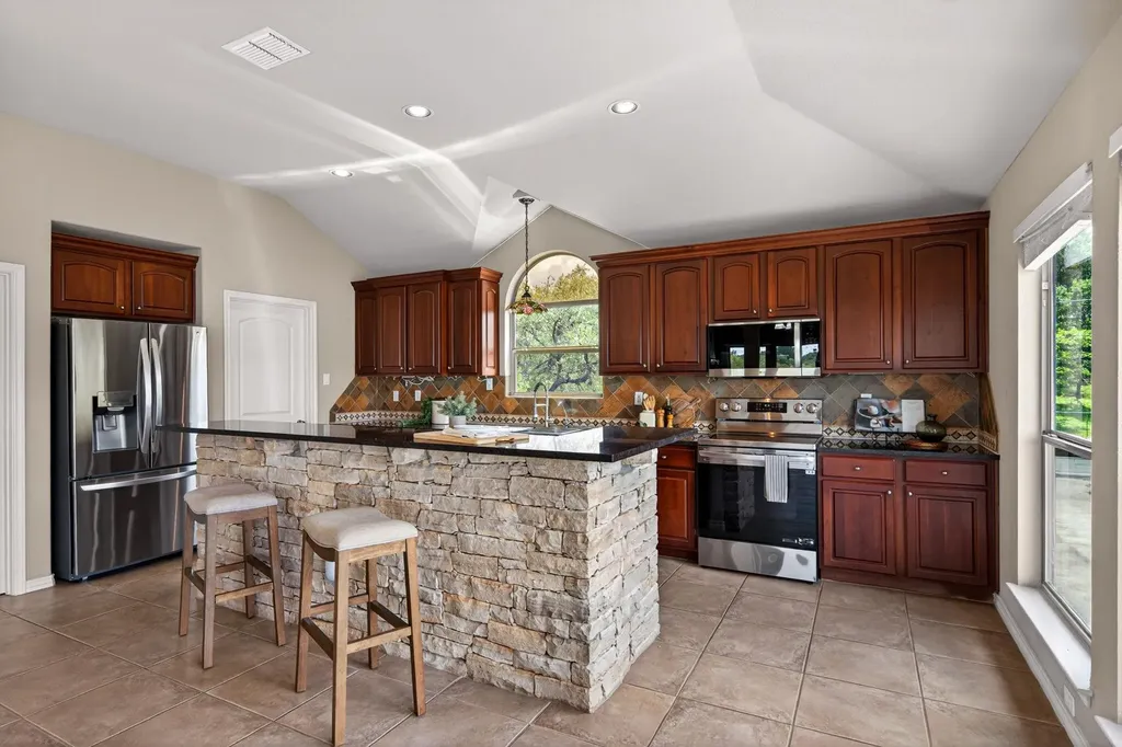 1130 Canyon Springs Drive Canyon Lake TX 78133