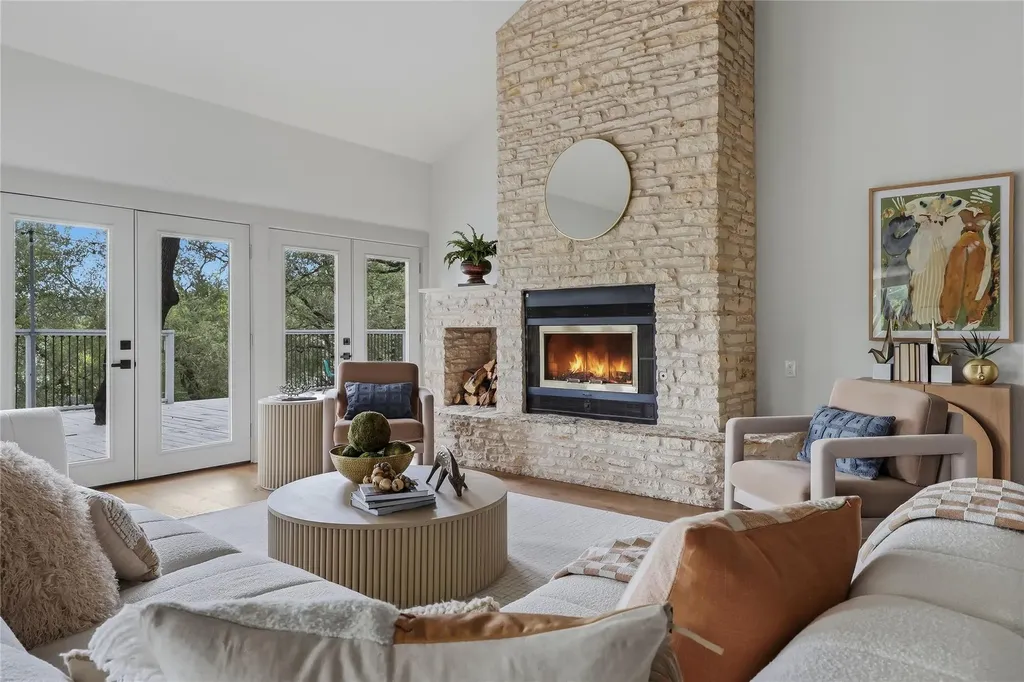 5604 Blueridge Court Austin TX 78731
