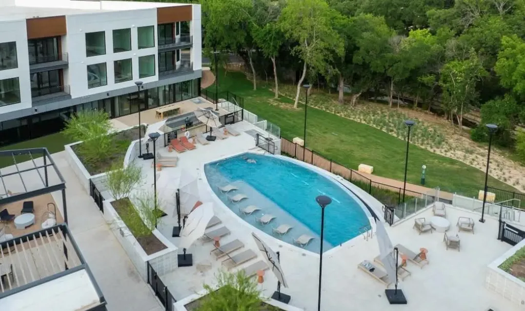 2209 S 1st Street Austin TX 78704