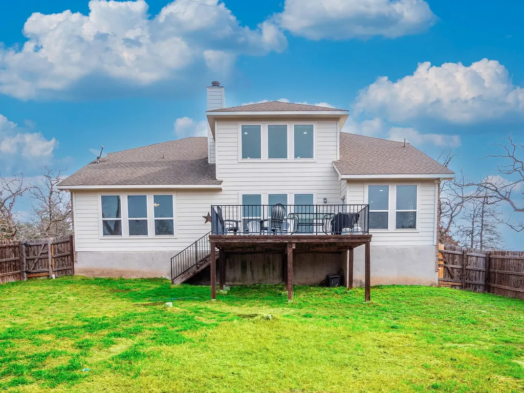 117 Arbor Point Drive Elgin TX 78621