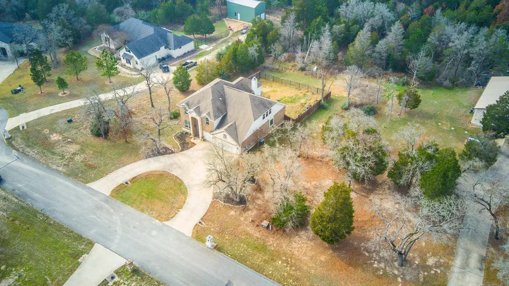 117 Arbor Point Drive Elgin TX 78621