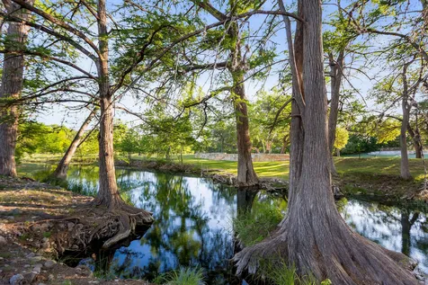 4292 N Us 83 Highway Leakey TX 78873