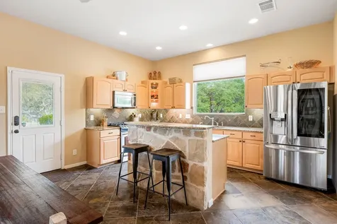 4292 N Us 83 Highway Leakey TX 78873
