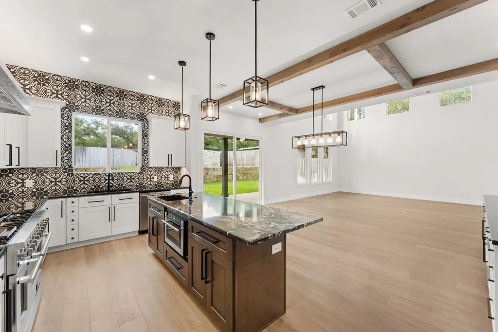 14804 Arrowhead Drive Leander TX 78641
