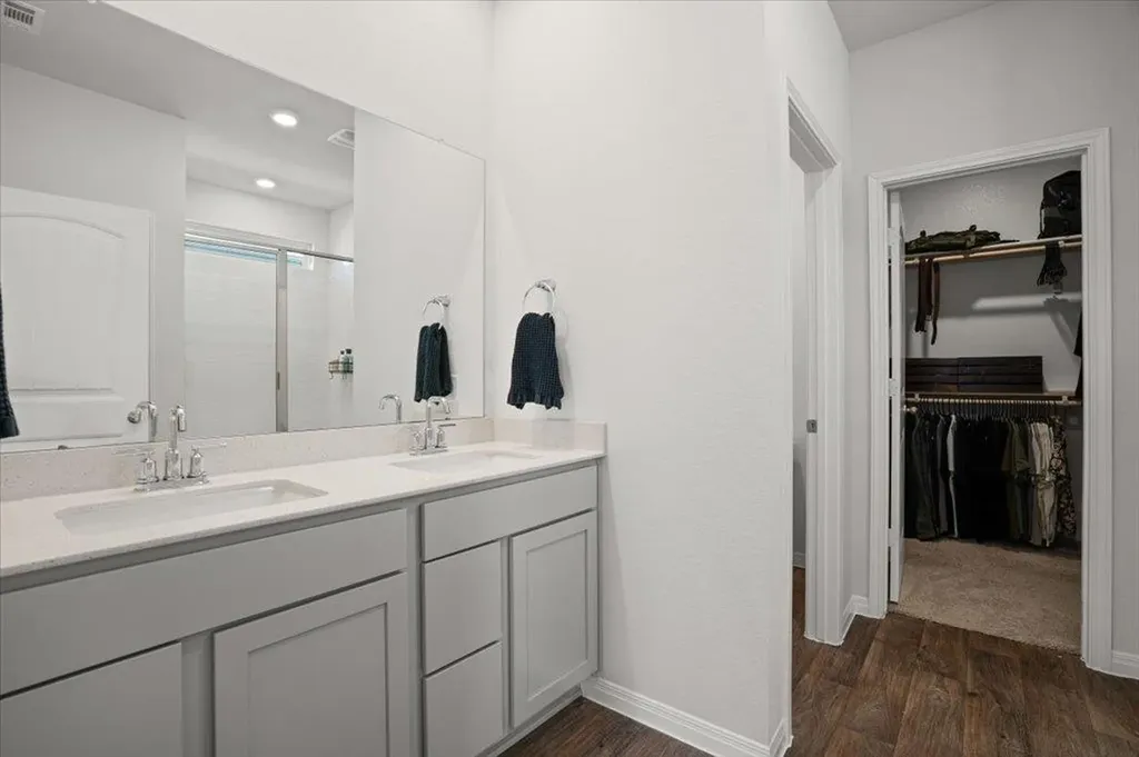 209 Connor Lane Georgetown TX 78626