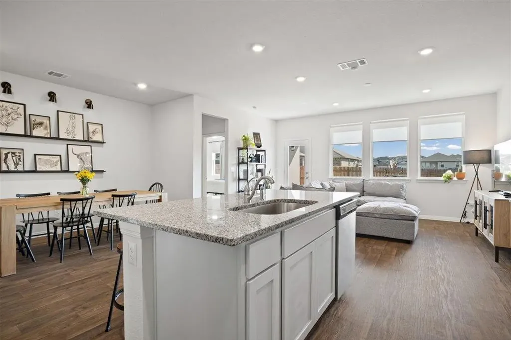 209 Connor Lane Georgetown TX 78626