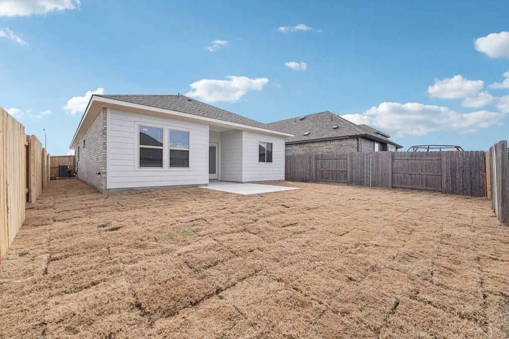 238 Bay Breeze Drive Kyle TX 78640