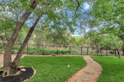 303 Palos Verdes Drive Lakeway TX 78734