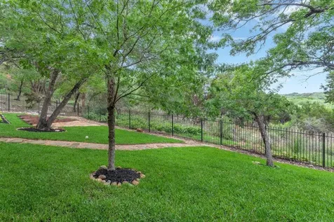 303 Palos Verdes Drive Lakeway TX 78734