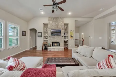 303 Palos Verdes Drive Lakeway TX 78734
