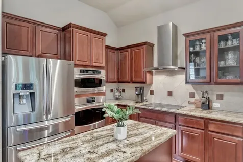303 Palos Verdes Drive Lakeway TX 78734