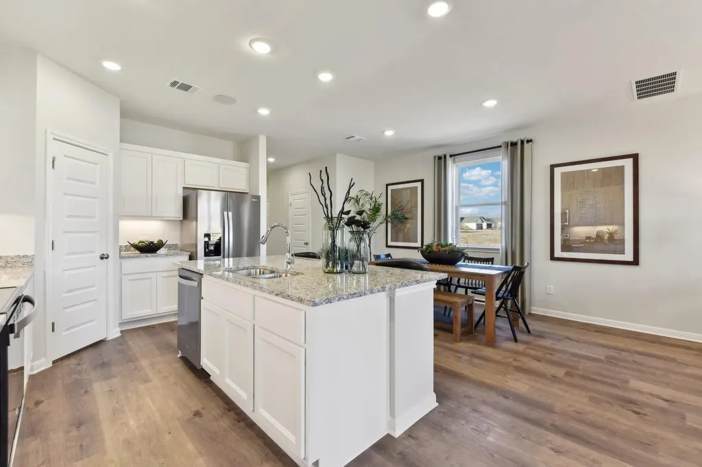 10929 Tallsalt Drive Austin TX 78653