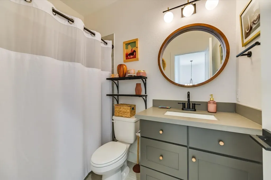 17816 Pancho Trail Austin TX 78738
