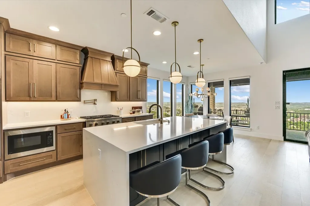 17816 Pancho Trail Austin TX 78738