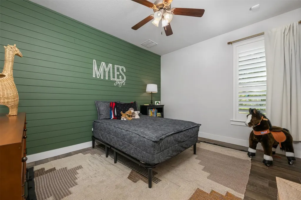 220 Highland Oaks Leander TX 78641