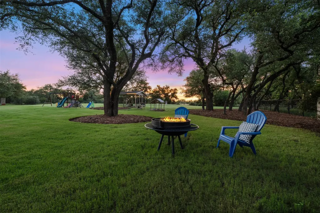220 Highland Oaks Leander TX 78641