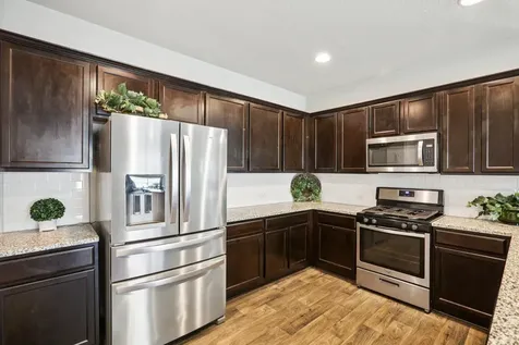 102 Harlan Drive Hutto TX 78634