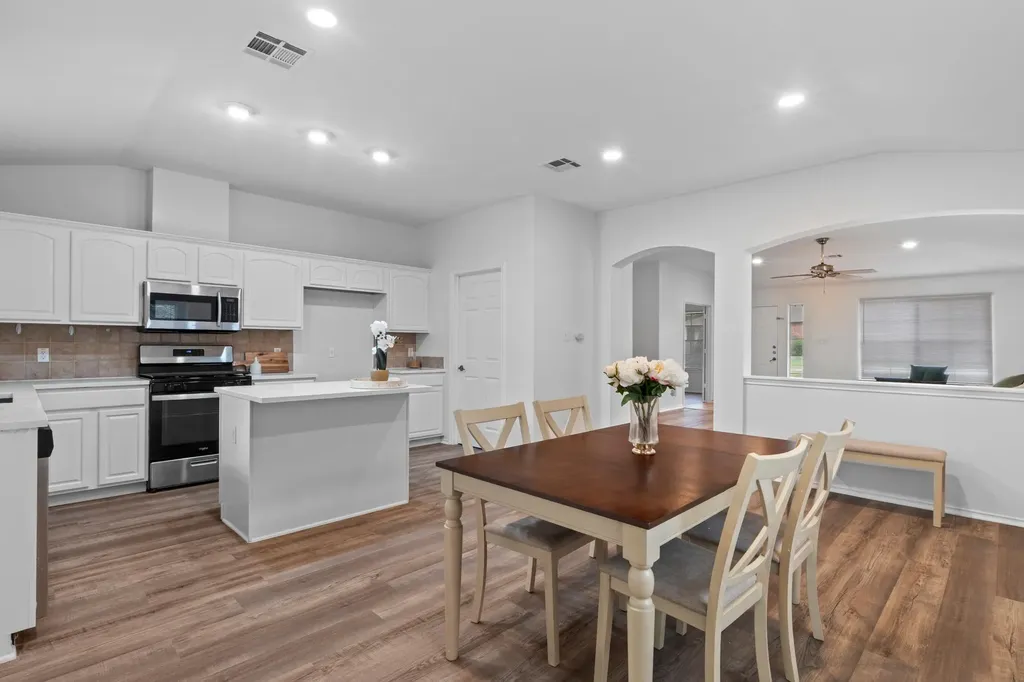 3343 Cantera Way Round Rock TX 78681