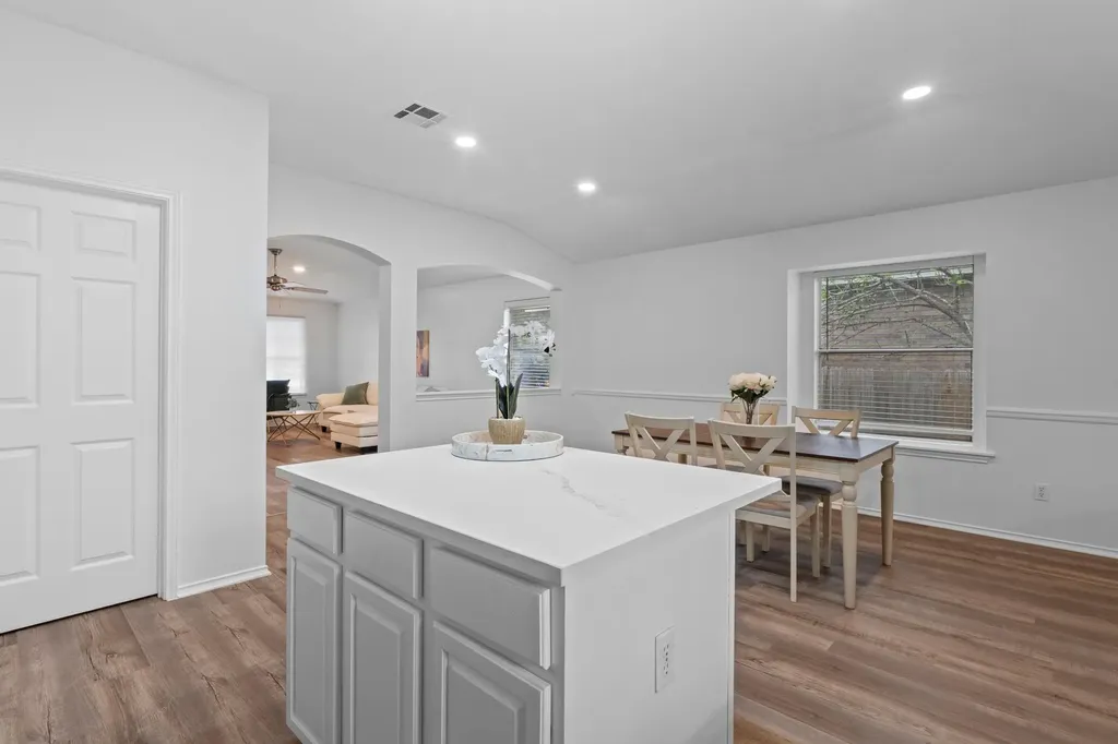 3343 Cantera Way Round Rock TX 78681