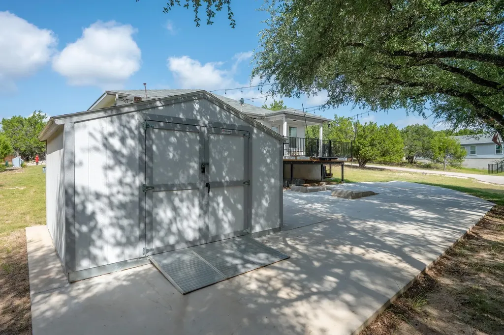 21006 Santa Rosa Avenue Lago Vista TX 78645
