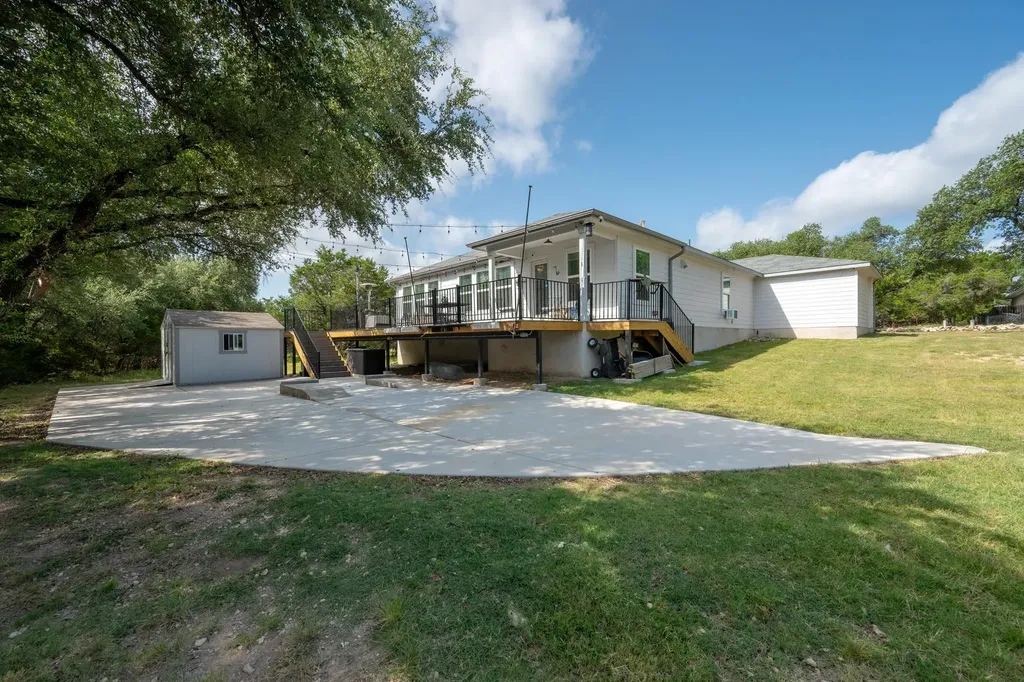 21006 Santa Rosa Avenue Lago Vista TX 78645
