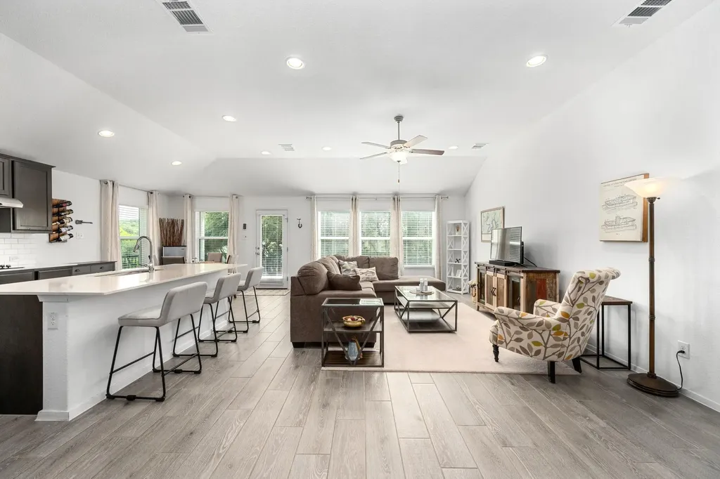 21006 Santa Rosa Avenue Lago Vista TX 78645