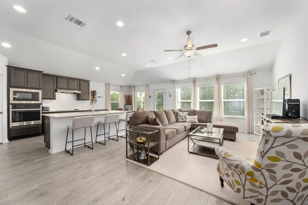 21006 Santa Rosa Avenue Lago Vista TX 78645