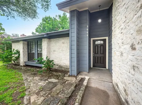 3609 Oak Creek Drive Austin TX 78727