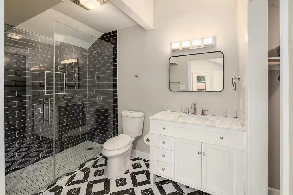 12304 Burrridge Drive Austin TX 78729