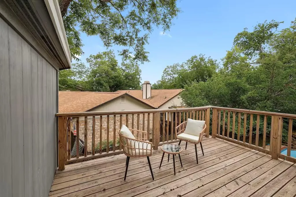12304 Burrridge Drive Austin TX 78729