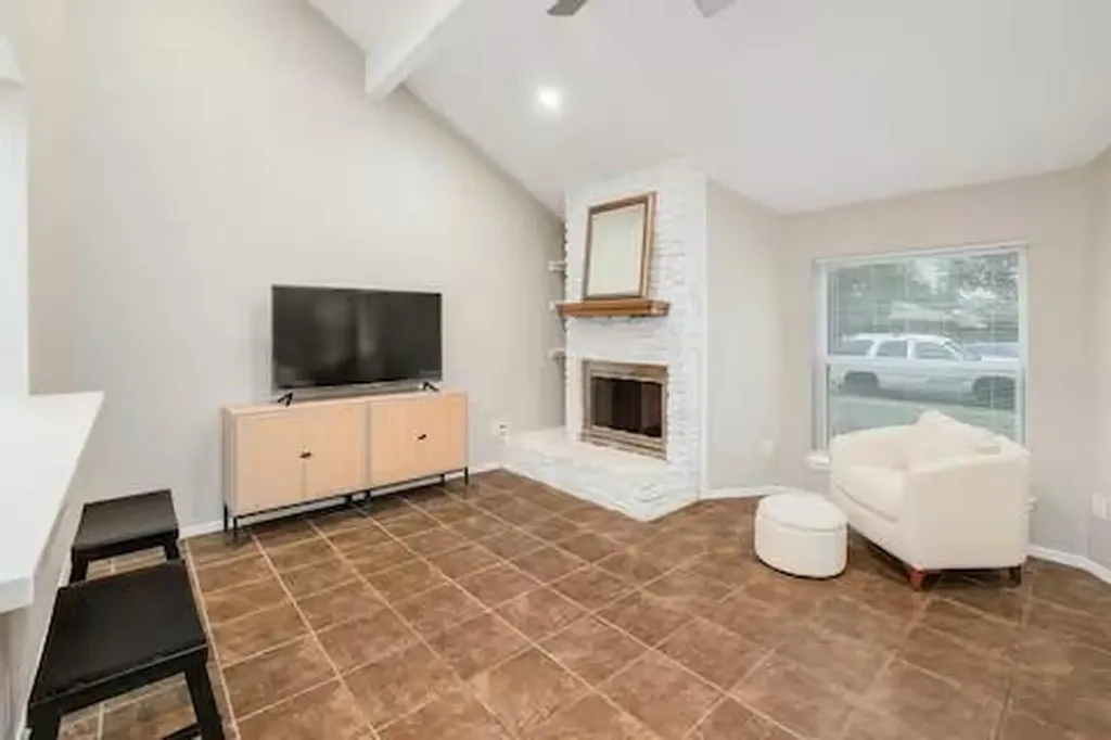 12304 Burrridge Drive Austin TX 78729