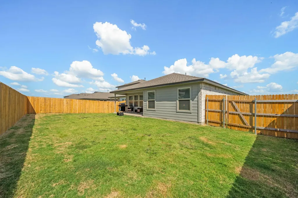 1117 Tipton Street Georgetown TX 78633