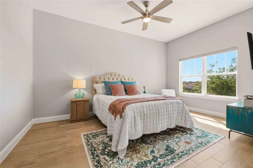 1078 Gato Del Sol Avenue Austin TX 78737