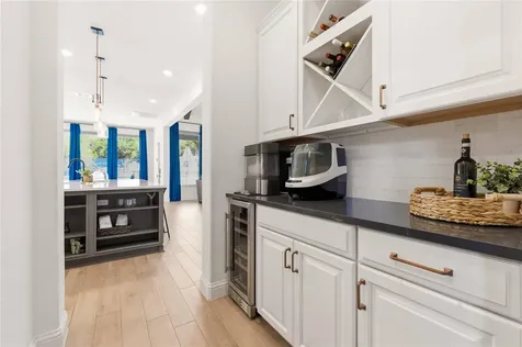 1078 Gato Del Sol Avenue Austin TX 78737