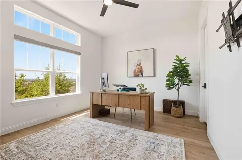 1078 Gato Del Sol Avenue Austin TX 78737