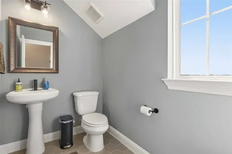 1078 Gato Del Sol Avenue Austin TX 78737