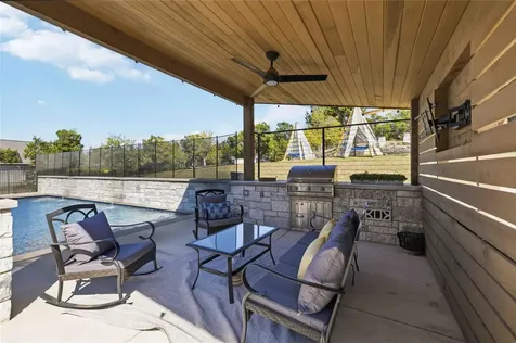 1078 Gato Del Sol Avenue Austin TX 78737