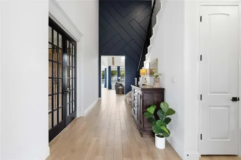 1078 Gato Del Sol Avenue Austin TX 78737
