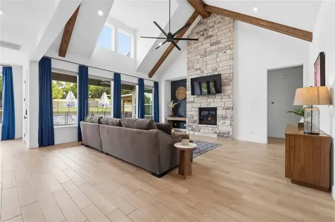 1078 Gato Del Sol Avenue Austin TX 78737