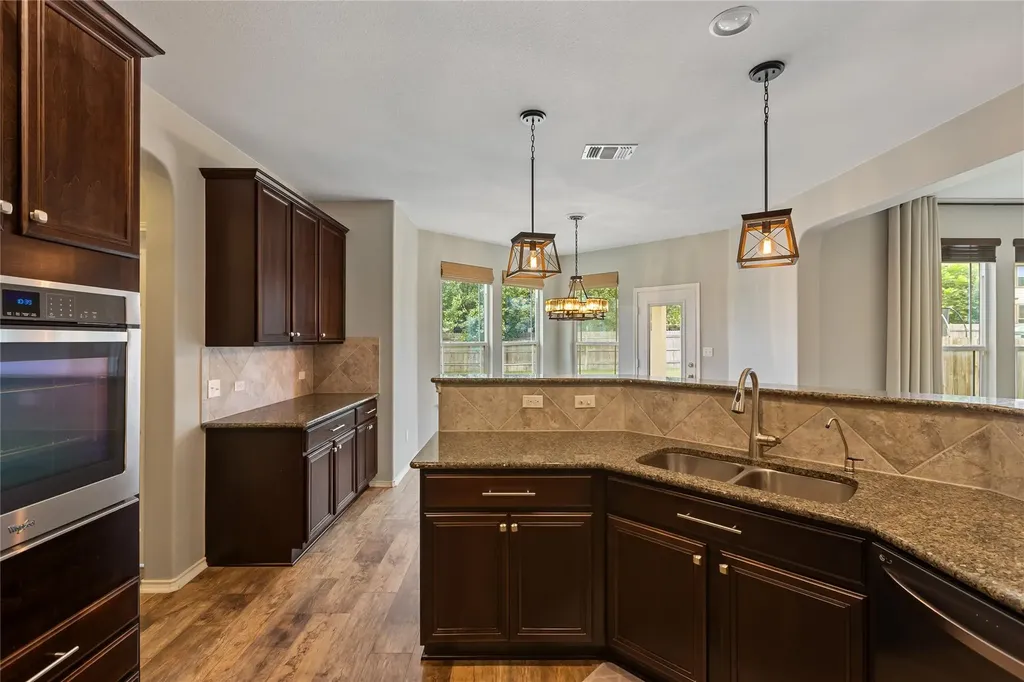1420 Crested Butte Way Georgetown TX 78626